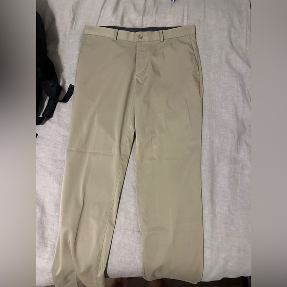 Nike Dri Fit Khakis 34x32 - Picture 1 of 3